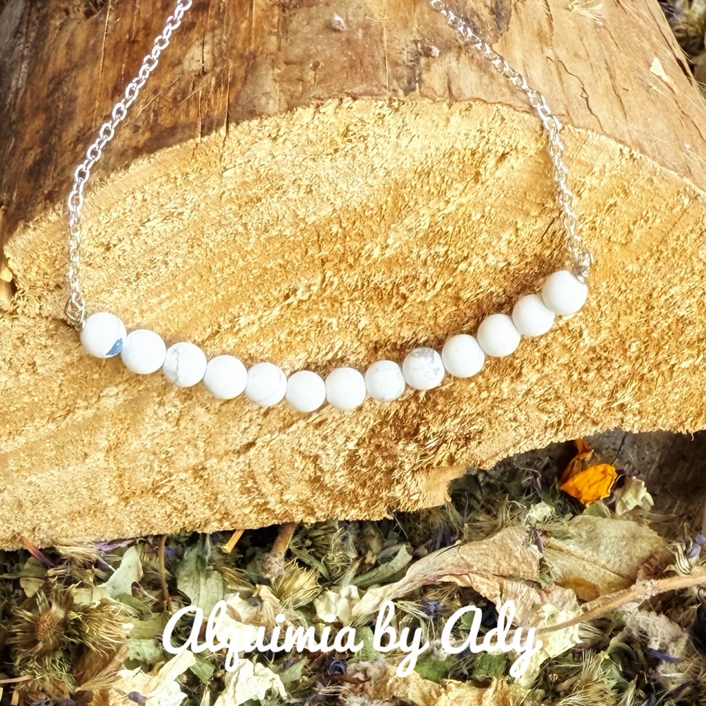 Balanced Bar 925 Silver Short Necklace With White Howlite 46$